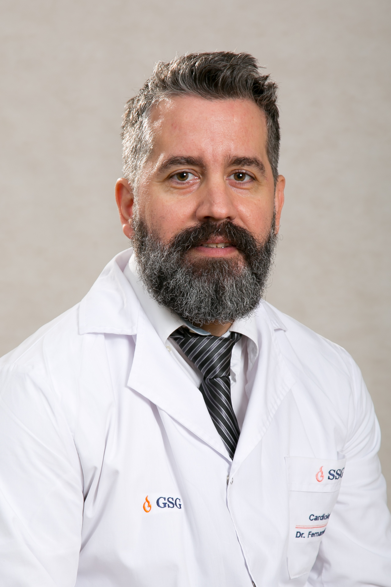 Dr. Fernandez Agustin