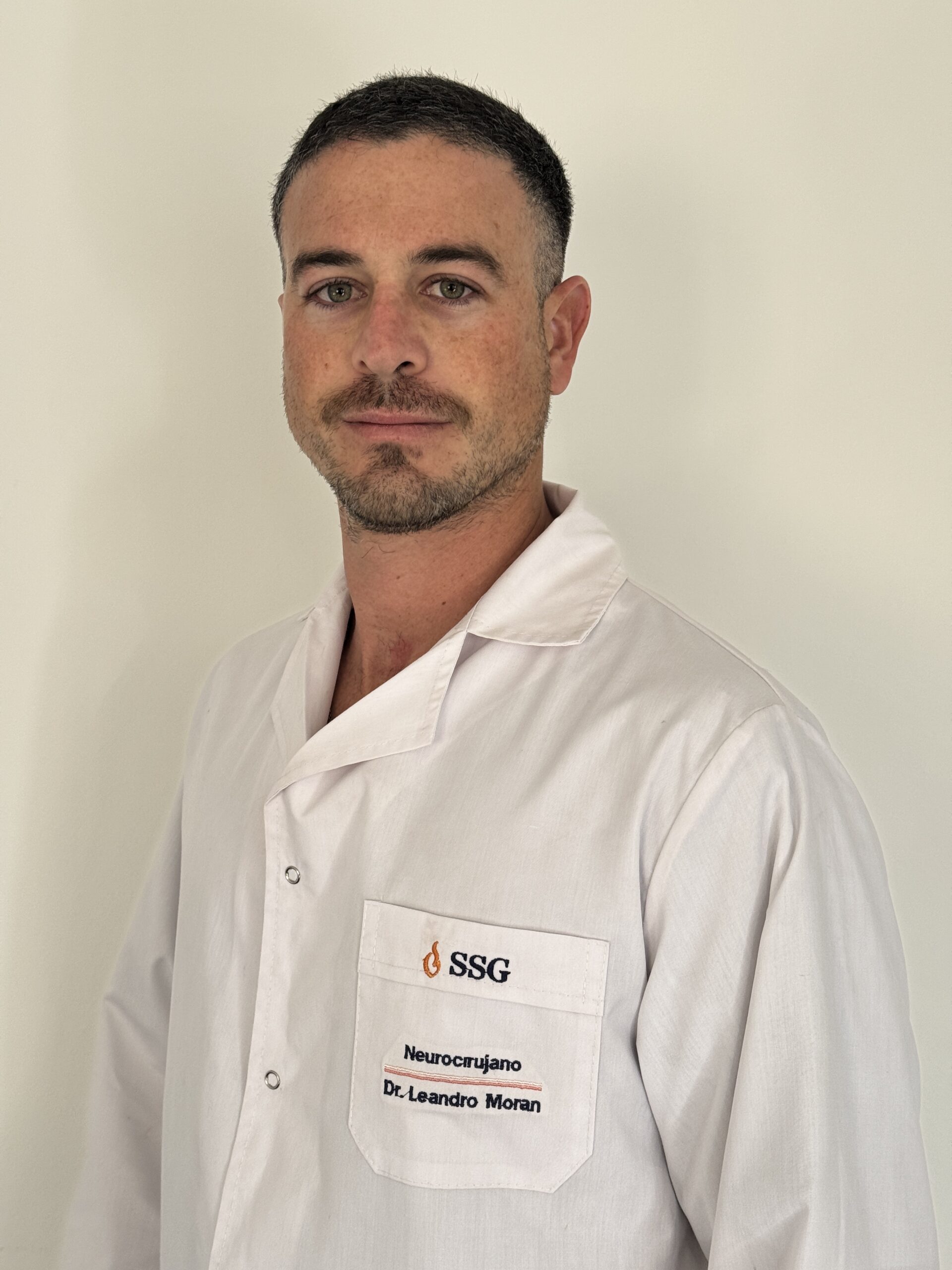 Dr. Moran, Leandro